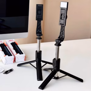 Bluetooth Selfie Stick Tripod with Fill Ligh
