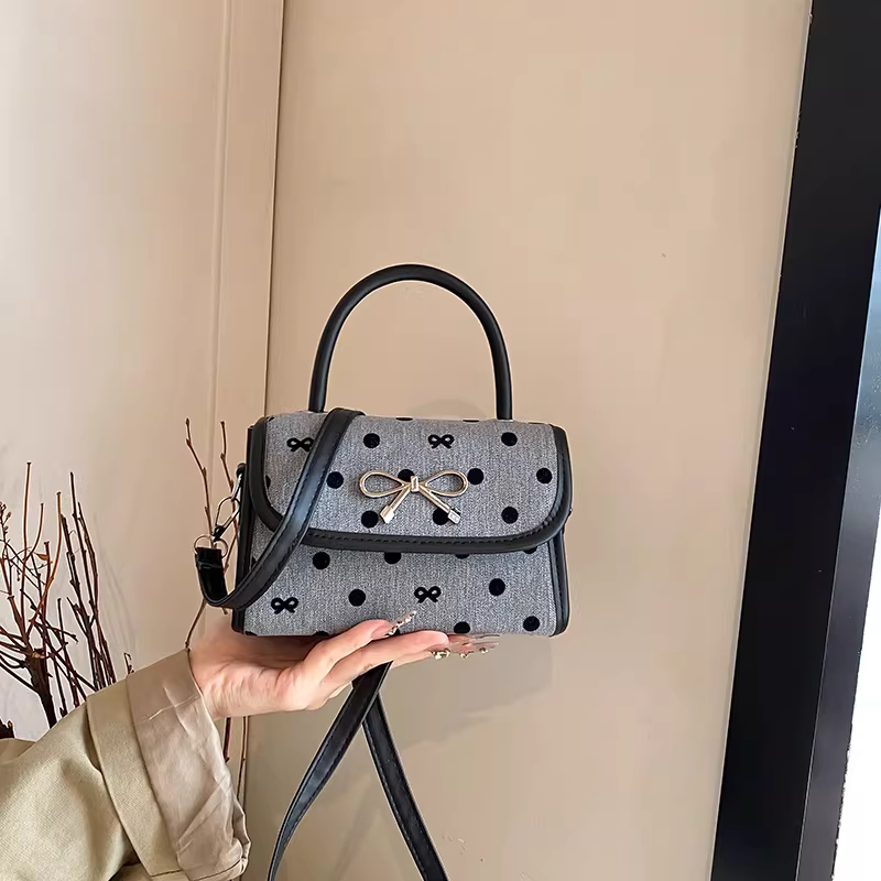 Super Mini Lipstick Chain Bag